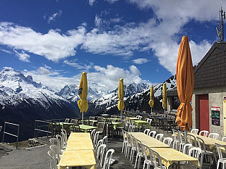 Restaurant Du Barrage D'emosson