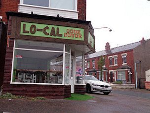 Lo-cal Cook House