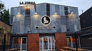 La Zorra Taproom Rgl