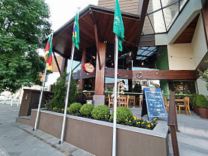 The Steakhouse Irish Pub