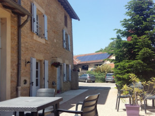 Auberge de Larina