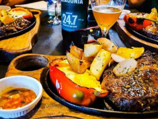 La Guada Parrilla Restaurante