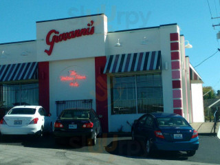 Giovanni's