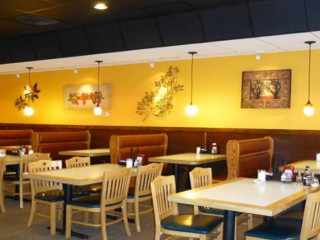 Oakcrest Family Restaurant