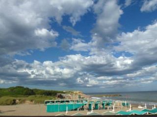 Playa Luna Roja