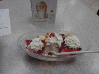 Oberweis Dairy & Ice Cream Str