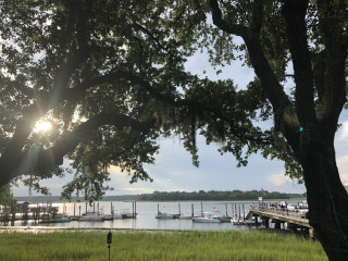 Skull Creek Boathouse