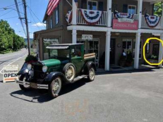 Crossroads Food Shop