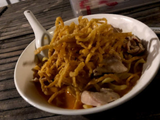 Khao Soi Jitlut