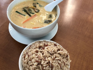 S&s Thai Kitchen