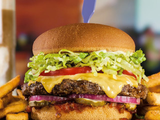 Red Robin Gourmet Burgers And Brews