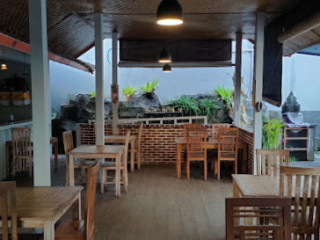 Warung Smile Canggu