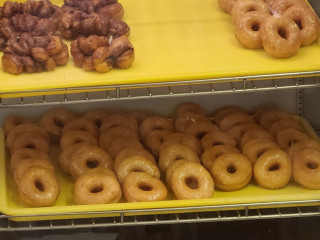 Daylight Donuts