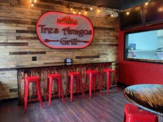 Tres Amigos Grill