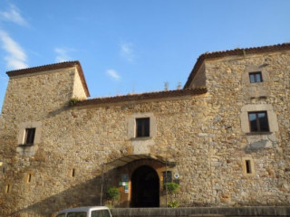 Castillo De Valdes Salas Restaurante