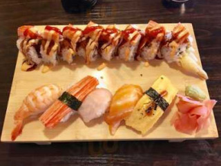 Sunny's Sushi, Steak, Seafood House