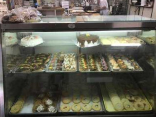 Carol's Pastry Shop