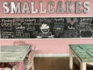 Smallcakes Cupcakery