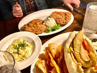 Lagniappe Cajun Creole Eatery