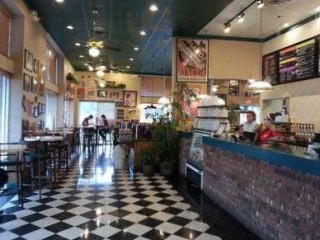 Mcalister's Deli