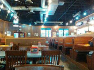 Dickey's Barbecue Pit