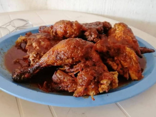 Pollos A La Leña Jayden