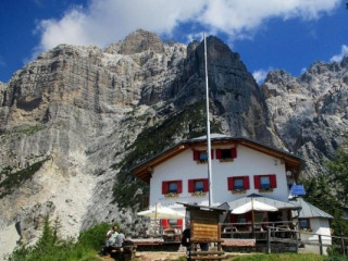 Rifugio Bruto Carestiato