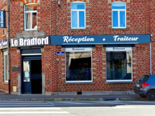 Au Bradford