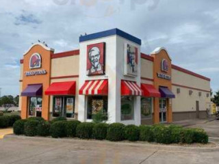 KFC/Taco Bell