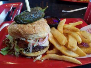 Red Robin Gourmet Burgers And Brews