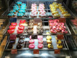 Dunkin' Donuts