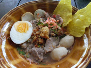 ก๋วยเตี๋ยวเรือ กม.111