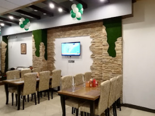 Bhiya Pizza And Fast Food Gujrat