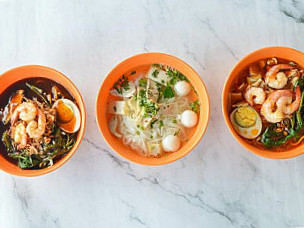 Prawn Mee Kuey Teow Soup