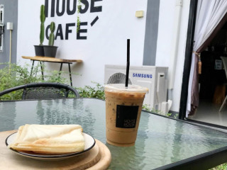 Horse House Cafe