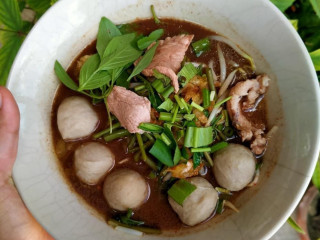 ก๋วยเตี๋ยวเรือต่อชาม หนองราชวัตร