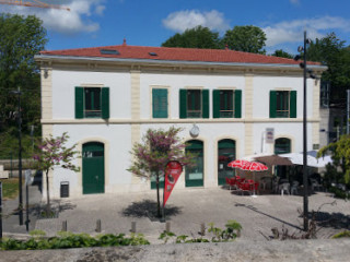 Auberge La Noyeraie