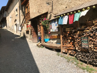 Rifugio Alpino La Chardouse