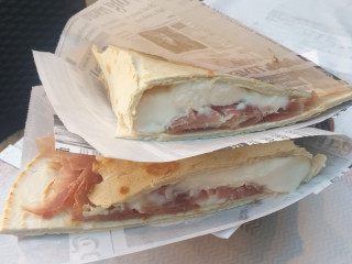 Piadina E Collina