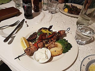 Tsindos-The Greeks Restaurant