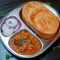 Puri Chhole (4 Pcs Puri) Chhole