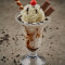 Kitkat Crunch Sundae