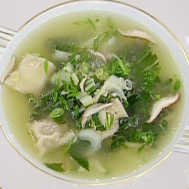 16. Wonton Soppa