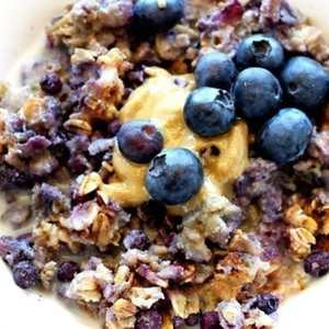 Hearty Blueberry Oatmeal