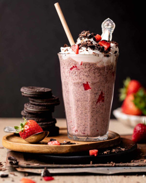 Loaded Milkshake (Banana Split Or Oreo Raspberry)