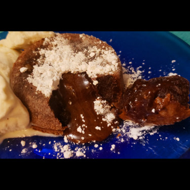 Chocolate Lava Crunch Cakes