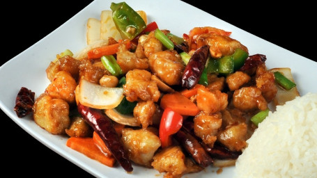 C6. Kung Pao Chicken