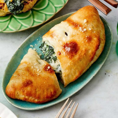 Grekiska Calzone